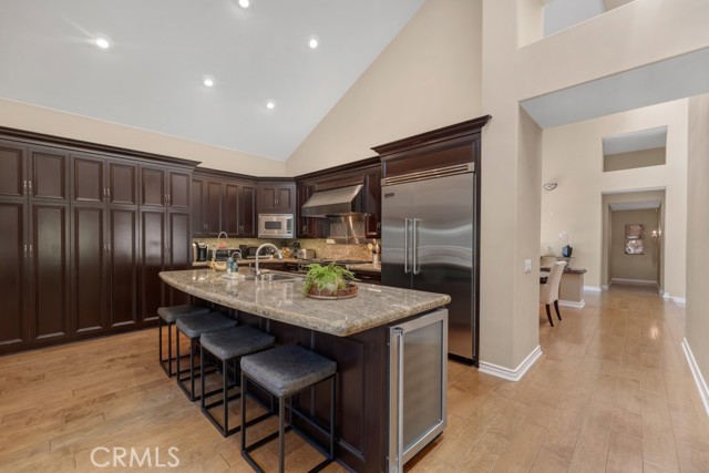 Detail Gallery Image 10 of 60 For 4228 Saddlecrest Ln, Westlake Village,  CA 91361 - 4 Beds | 3/1 Baths