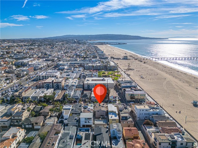 33 16th Street, Hermosa Beach, California 90254, 4 Bedrooms Bedrooms, ,4 BathroomsBathrooms,Residential,Sold,16th,SR24056246