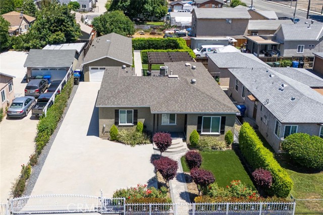 783 E Grand Avenue, Pomona CA: https://media.crmls.org/medias/0e690b85-9db4-4803-8395-1de78e104a75.jpg