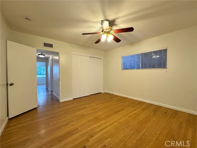 Detail Gallery Image 21 of 31 For 16817 San Fernando Mission, Granada Hills,  CA 91344 - 3 Beds | 2 Baths