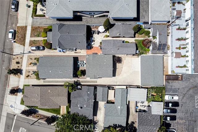426 S Broadway, Redondo Beach CA: https://media.crmls.org/medias/0e6ada24-0c5d-453d-abc6-9eae05dccb03.jpg