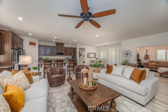 Detail Gallery Image 16 of 38 For 869 Grace Dr, Los Banos,  CA 93635 - 2 Beds | 2 Baths