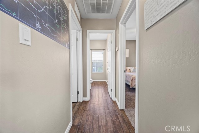 Detail Gallery Image 35 of 67 For 12809 Trafalgar Square, Bakersfield,  CA 93312 - 5 Beds | 3 Baths