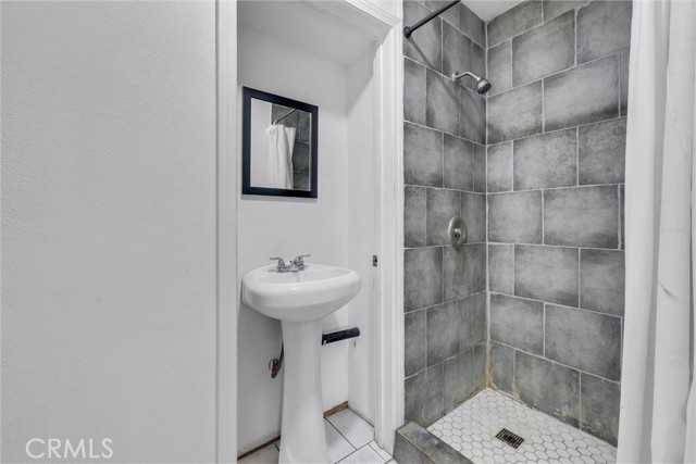 3855 Gilman Rd, El Monte CA: https://media.crmls.org/medias/0e6b5a4d-6961-498e-bc68-00843ab0677b.jpg