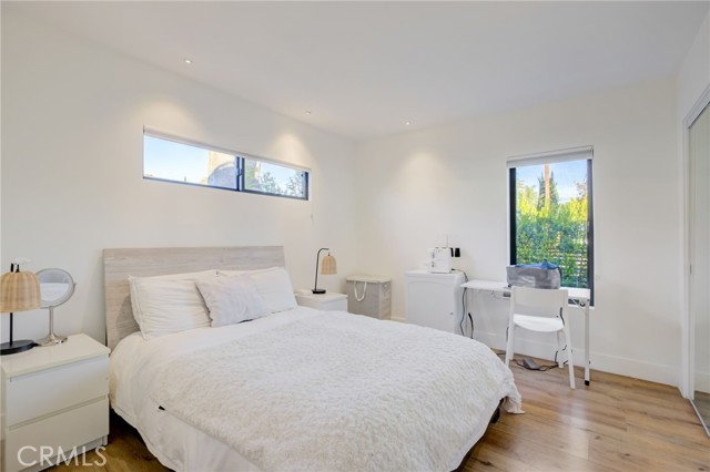 Detail Gallery Image 46 of 72 For 8161 Encino Ave, Northridge,  CA 91325 - 4 Beds | 3 Baths