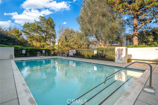 140 Aspen Way, Rolling Hills Estates, California 90274, 3 Bedrooms Bedrooms, ,2 BathroomsBathrooms,Residential,For Sale,Aspen Way,PV25024367