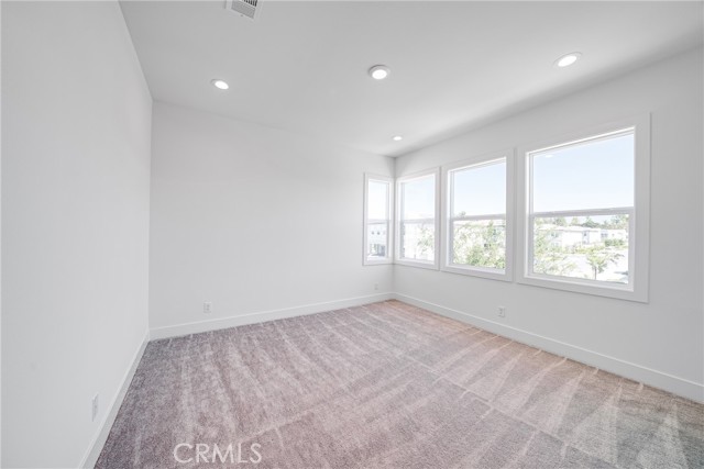 Detail Gallery Image 22 of 31 For 121 Wild Flower, Lake Forest,  CA 92630 - 5 Beds | 5 Baths