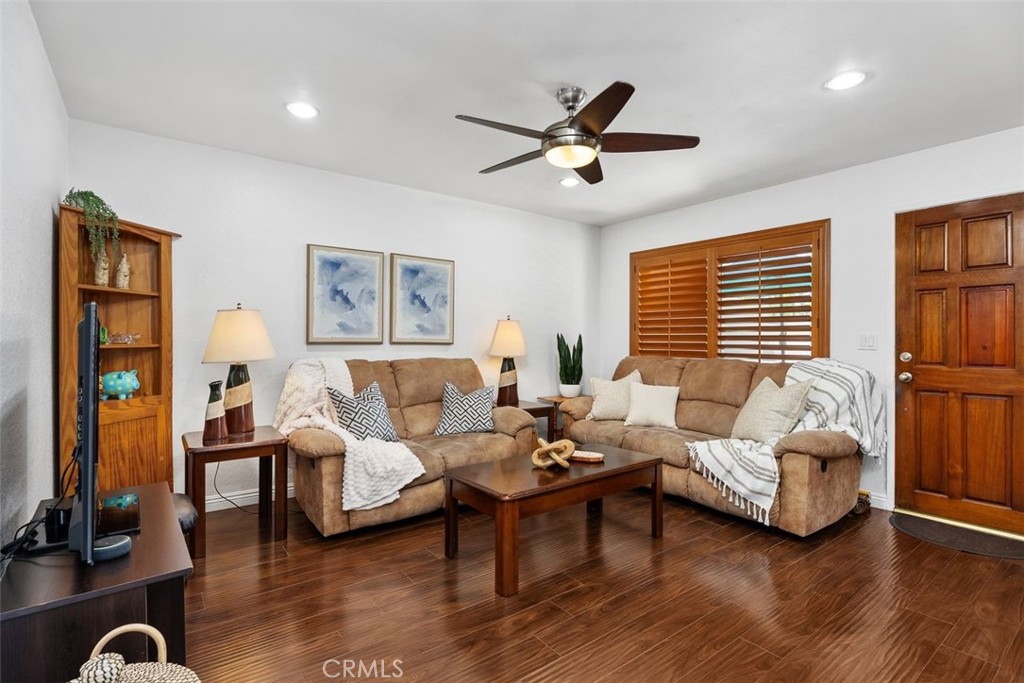 12526 Cuesta Drive