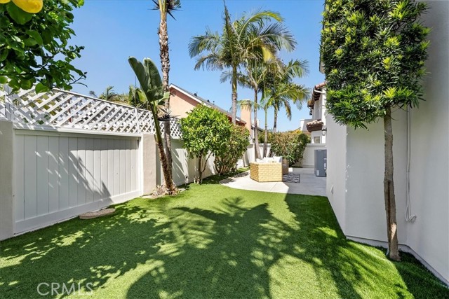 2203 Bataan Road, Redondo Beach, California 90278, 4 Bedrooms Bedrooms, ,2 BathroomsBathrooms,Residential,Sold,Bataan,SB22104132
