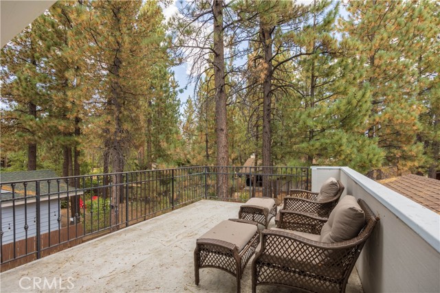 Detail Gallery Image 31 of 34 For 151 N Finch Dr, Big Bear Lake,  CA 92315 - 4 Beds | 2 Baths