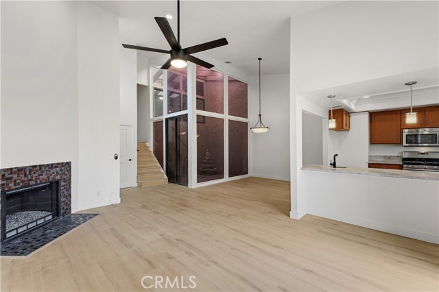 182 E Paseo Florido, Palm Springs, CA 92262