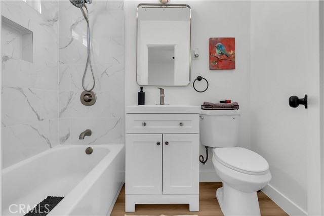 Detail Gallery Image 37 of 46 For 15030 Marcolesco, Lake Elsinore,  CA 92530 - 3 Beds | 3 Baths