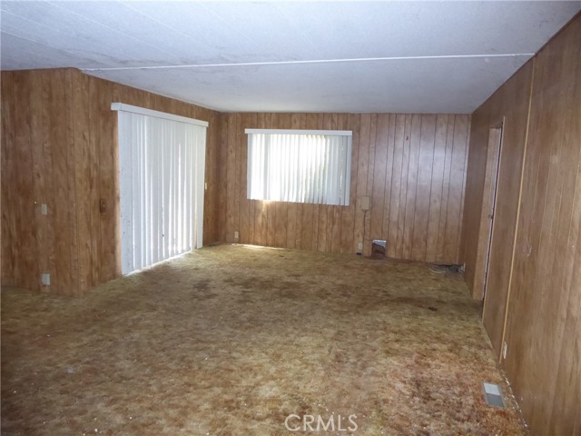 Detail Gallery Image 6 of 25 For 43435 Bos Cir, Hemet,  CA 92544 - 2 Beds | 2 Baths