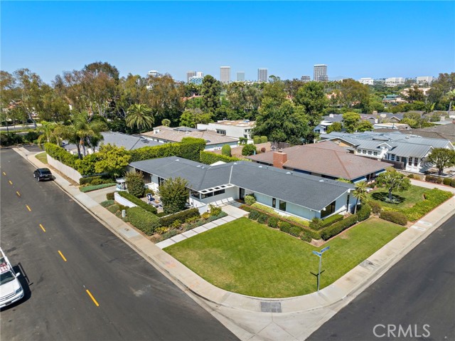 1300 Santanella Terrace, Corona Del Mar (newport Beach), California 92625, 3 Bedrooms Bedrooms, ,3 BathroomsBathrooms,Residential,For Sale,1300 Santanella Terrace,CRNP24012218