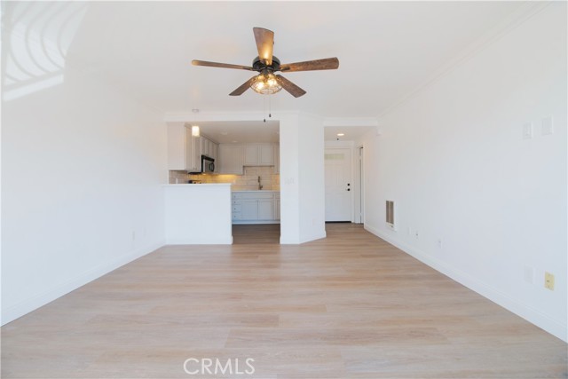 Detail Gallery Image 11 of 17 For 3993 Jewell St #B24,  –,  CA 92109 - 1 Beds | 1 Baths