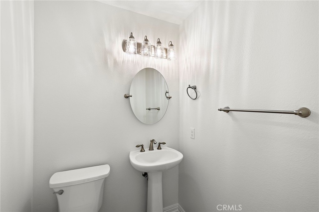 MLS #OC25229351 image #20