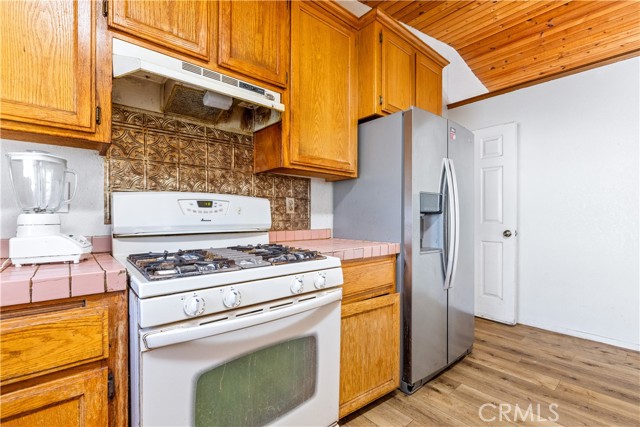 Detail Gallery Image 11 of 42 For 7260 Shale Rock, Paso Robles,  CA 93446 - 3 Beds | 2 Baths