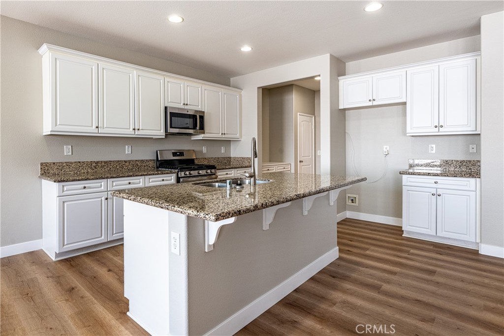 MLS #OC25175723 img 8