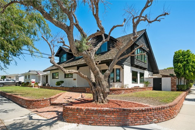 1122 Cranbrook Avenue, Torrance CA: https://media.crmls.org/medias/0e73151d-9e52-4b4d-9096-d5eb76b3780e.jpg