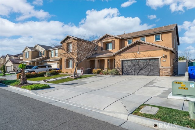 Detail Gallery Image 3 of 56 For 11111 Day, Jurupa Valley,  CA 91752 - 7 Beds | 5 Baths