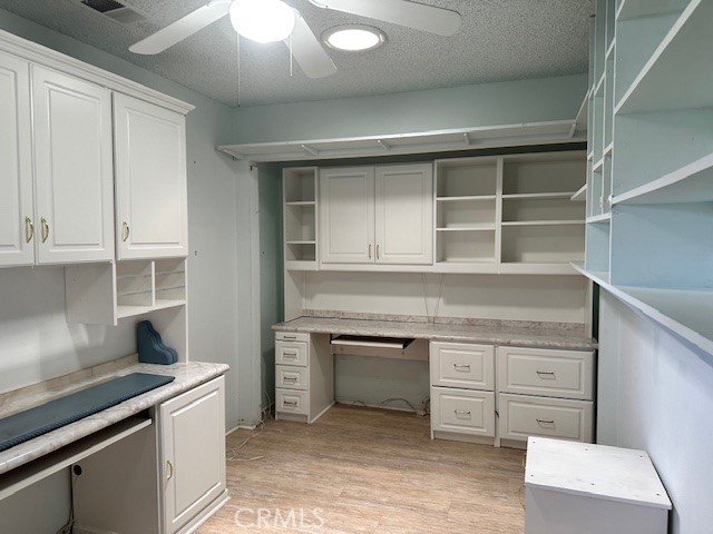 19080 Elm Drive, Apple Valley CA: https://media.crmls.org/medias/0e74e6c1-eb71-4170-b868-73072c7287f0.jpg