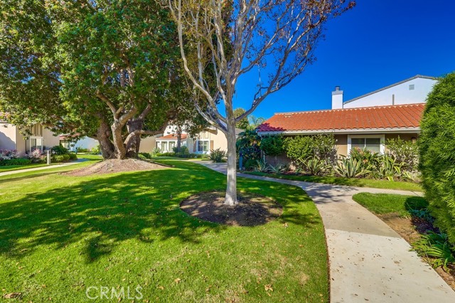 Detail Gallery Image 74 of 75 For 7030 Seawind Drive, Long Beach,  CA 90803 - 4 Beds | 3 Baths