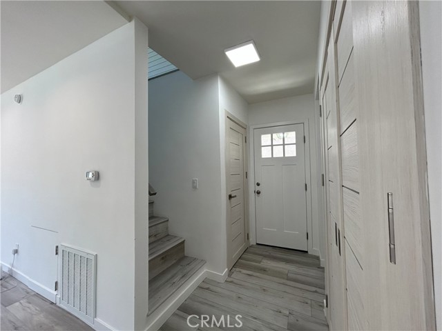 Detail Gallery Image 22 of 31 For 10363 Commerce Ave, Tujunga,  CA 91042 - 4 Beds | 3 Baths