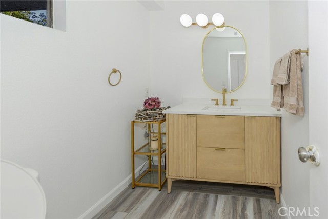 Detail Gallery Image 13 of 37 For 11311 Tampa Ave #22,  Porter Ranch,  CA 91326 - 3 Beds | 1/2 Baths