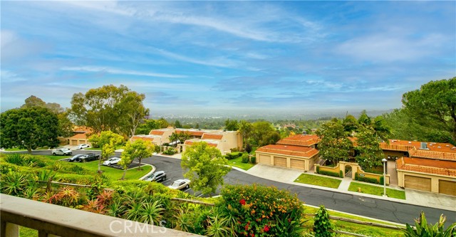 4026 Calle Sonora Este, Laguna Woods CA: https://media.crmls.org/medias/0e7884b8-1958-4fde-aed0-2f0a15be9c40.jpg