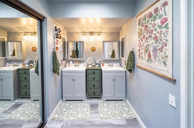 29870 Corte Cruzada, Menifee CA: https://media.crmls.org/medias/0e78ef83-8b75-4405-9de9-d001b54a3800.jpg