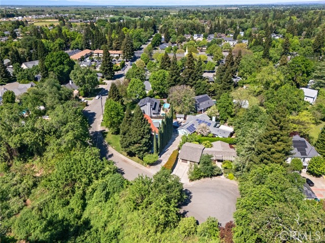 Detail Gallery Image 34 of 37 For 2390 Alamo Ave, Chico,  CA 95926 - 3 Beds | 3 Baths