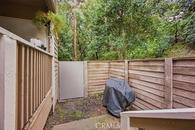 Detail Gallery Image 35 of 48 For 909 Lotus Cir, San Dimas,  CA 91773 - 2 Beds | 2 Baths