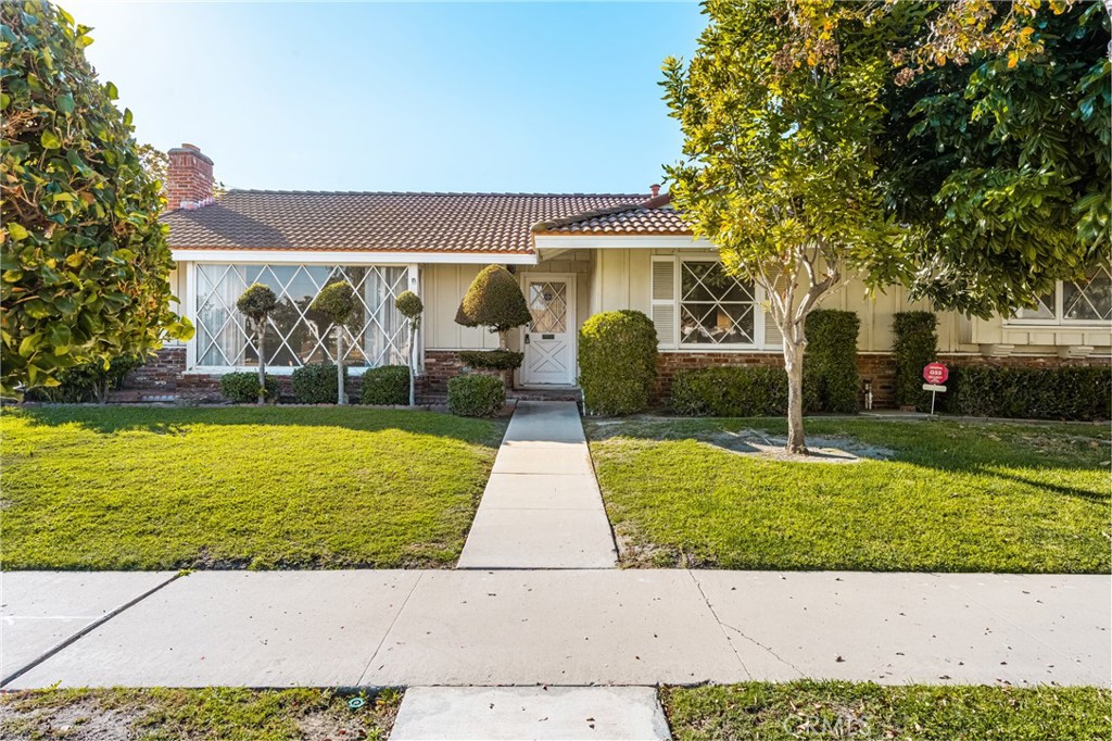 MLS #PW25255079 image #1