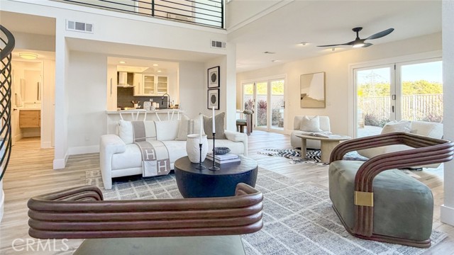 Detail Gallery Image 8 of 69 For 51 La Costa Ct, Laguna Beach,  CA 92651 - 3 Beds | 2/1 Baths