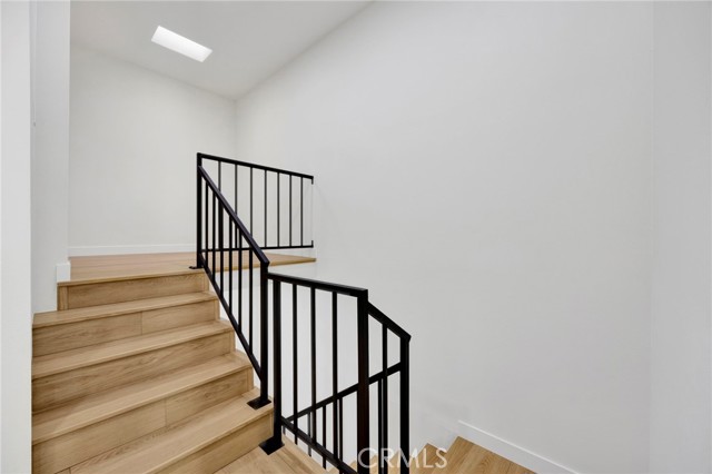 Detail Gallery Image 26 of 30 For 17303 Chatsworth St #4,  Granada Hills,  CA 91344 - 2 Beds | 1/1 Baths