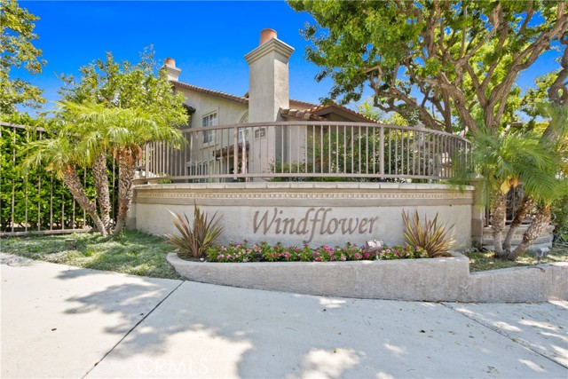 35 Wisteria Place, Aliso Viejo CA: https://media.crmls.org/medias/0e7d894f-a5f1-4436-94c7-8d27103c7bcb.jpg