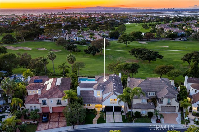 Detail Gallery Image 31 of 32 For 19531 Peninsula, Huntington Beach,  CA 92648 - 4 Beds | 3/1 Baths