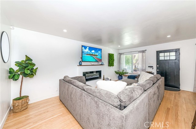 Detail Gallery Image 7 of 41 For 801 E 1st St #4,  Long Beach,  CA 90802 - 1 Beds | 1 Baths