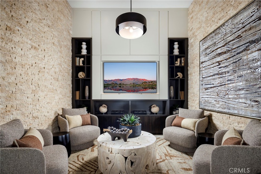 MLS #OC25253461 image #9