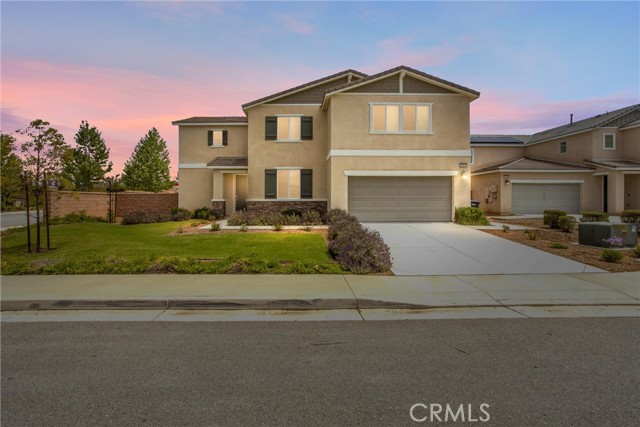 Detail Gallery Image 1 of 35 For 1004 Violet Ct, Calimesa,  CA 92320 - 5 Beds | 3 Baths