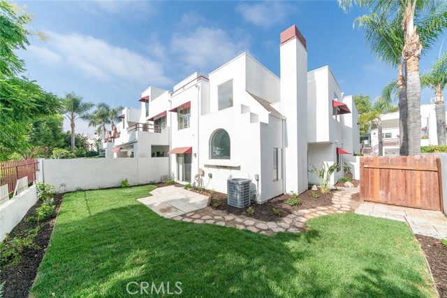27832 Emerald, Mission Viejo CA: https://media.crmls.org/medias/0e7ed34e-abd5-42d2-a691-143fc98a45ab.jpg