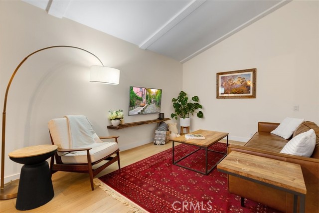 5668 Amherst Street photo 7