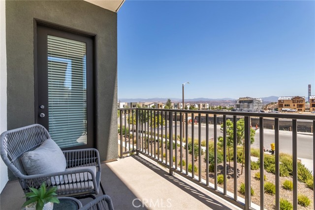 Detail Gallery Image 53 of 75 For 27554 Sparrow Ct, Valencia,  CA 91381 - 3 Beds | 2/1 Baths