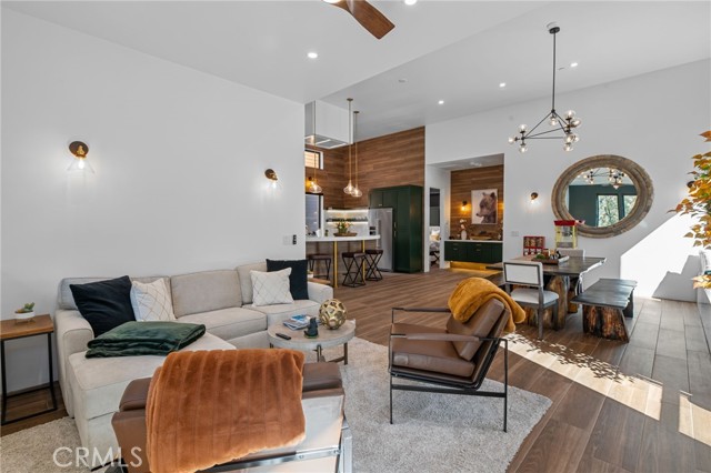 807 Cameron Drive, Big Bear Lake, CA 92315
