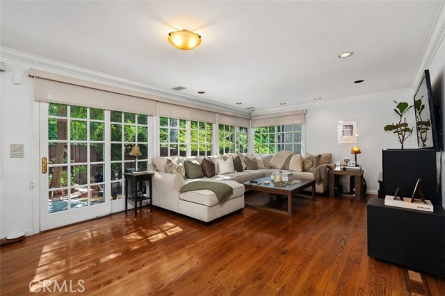 Detail Gallery Image 16 of 50 For 2790 Woodwardia Dr, Los Angeles,  CA 90077 - 5 Beds | 4 Baths
