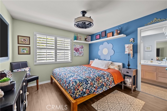 Detail Gallery Image 28 of 56 For 21736 Redwood Canyon, Saugus,  CA 91390 - 4 Beds | 4 Baths