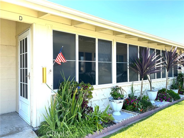 13370 St. Andrews Dr., M12-69D, Seal Beach CA: https://media.crmls.org/medias/0e7fe431-396f-4c41-91d7-d9dddf7124c6.jpg