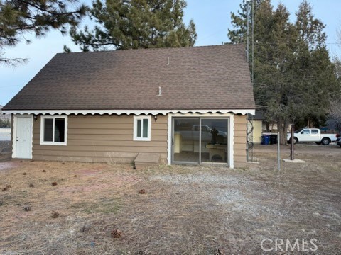 Detail Gallery Image 4 of 5 For 345 W Fairway, Big Bear City,  CA 92314 - 2 Beds | 1 Baths