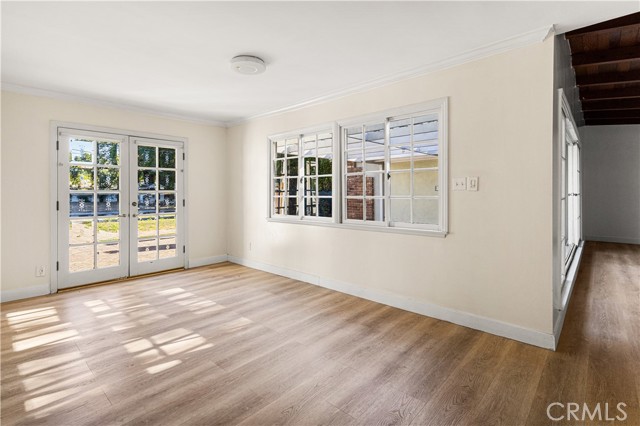 Detail Gallery Image 22 of 47 For 17361 Parthenia, –,  CA 91325 - 5 Beds | 4 Baths