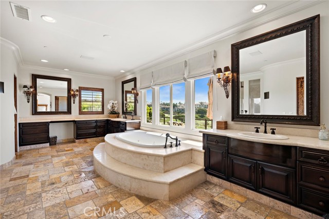 Detail Gallery Image 23 of 57 For 5 via Monarca, Dana Point,  CA 92629 - 4 Beds | 3/1 Baths